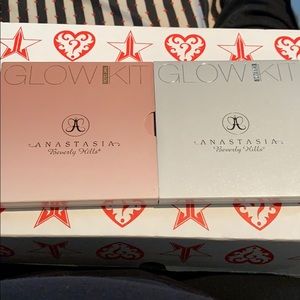 Anastasia Beverly Hills glow kit bundle